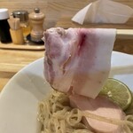 開運橋通 ふじ原 - 豚ロースのチャーシュー