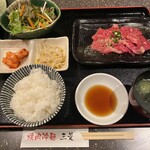 Yakiniku No Mikore - 