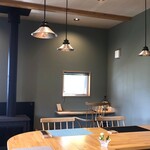 vin hut doki - 店内