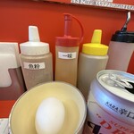 ラーメン鬼首 北仙台店 - 卓上調味料＋ビール＋卵
