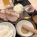かつ波奈 - 国産豚ヒレかつ定食（3枚）