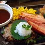 トバチ - おろしポン酢ハンバーグ＋ 厚切りベーコン  