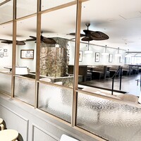 COLONIAL BEACH 横浜ハンマーヘッド - 