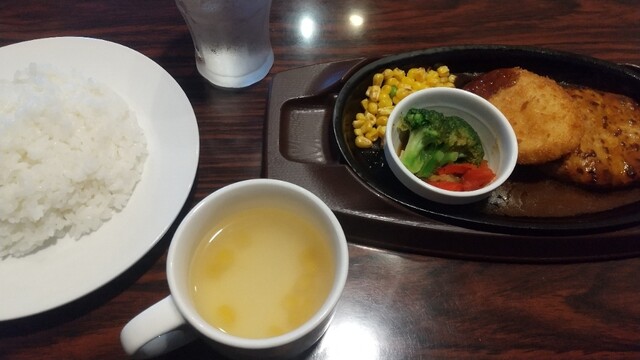 ガスト 十和田店 - 十和田市（ファミレス）