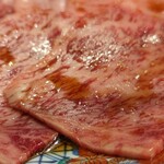 神戸焼肉かんてき - 良質な脂なので、いくらでも食べれそう