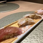水道橋 鮨みつ - 中トロ、鮃、〆鯖、金目鯛