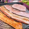 韓国料理 サムギョプサルとフライドチキン スリスリマスリ - 