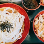 杵屋 - 親子丼定食