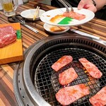 焼肉とんり - 