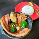 219068757 - 野菜のスープカレー ＋ ベーコンステーキ