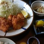 しる万 - 唐揚げ定食