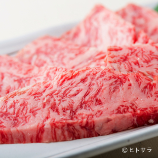 Koshitsu Yakiniku Tsubame - 飽きのこないおいしさが魅力の「かみふらの和牛」を提供