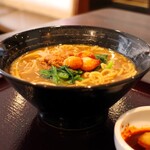 CoCo壱番屋 - カレーらーめん＋旨辛にんにく