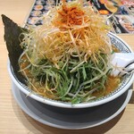 Marugen Ramen - 辛ねぎ味噌ラーメン、どっかんネギトッピング