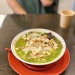 ラーメン十五屋 - 祇園パセリラーメン 950円