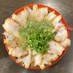 ラーメン十五屋 - ミニ元祖花びらチャーシュー麺（麺半玉）1,090円