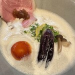 鶏と魚介らぁ麺komugi - 