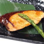 うまい鮨勘 - ぶりのピリ辛照り焼