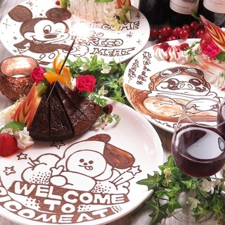 Surprise performance with original dessert plate art ♪