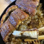 うなふじ - うなぎ∈(ﾟ∈∋ﾟ)∋も 結構肉厚✧︎*。