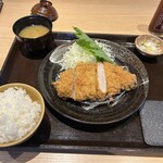 かつアンドかつ - ロース膳150g ¥1,661