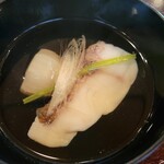 Aguu - 真鯛と蕪のお椀。