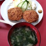 Shanhai Tei - ﾒﾝﾁ定食の右側