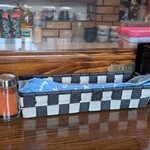 スパイシーキング - 調味料、箸、スプーン入れ