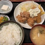 あさり - とり唐揚げと魚フライのミックス定食