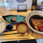 うみからそらへ - うみそら定食　カレイ煮付け