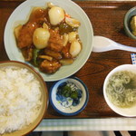 Saika - 酢豚定食　880円