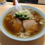 黄金寿司 - 醤油ラーメン