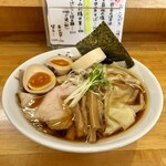 麺屋 しん蔵 - 田舎の醤油 800円  ワンタン 200円