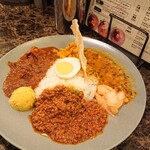 FISH - ■3種コンボ(大辛チキンカレー) 1300円(内税)■