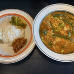 カレー魂 デストロイヤー - 