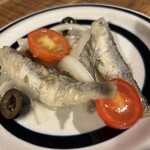 CHIISAKATTA ONNA - いわしのスパイスエスカベッシュ