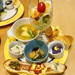 ブーランジェリ･エ･カフェ　オブジェ - バケットランチ♡(パン食べ放題付き！✨️)