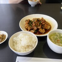 美林華飯店 - 