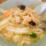 万龍 - 料理写真:チャンポン麺