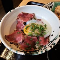 ぎんざ 阿吽 - 和牛タタキ丼