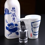 [Ginjo sake] Hanafugetsu (180ml one go/720ml bottle)
