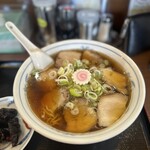 あきん亭 - チャーシュー麺