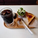 喫茶 軽食 ノア - 料理写真:●アイスコーヒー（モーニングサービス付き）450円