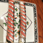 旬菜魚 藍 - 新鮮そのもの秋刀魚寿司は肝醤油を付けても美味！！