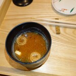 奴寿司 - 赤出汁