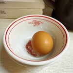 蒙古タンメン中本 - 生卵