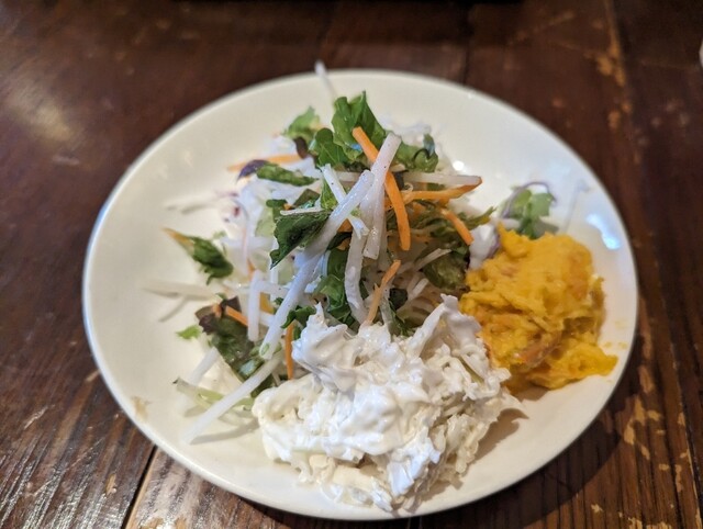 ピッコロ カフェ ビス（P&igrave;ccolo Caffe Bis） - 美術館図書館前（喫茶店）の写真