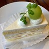 リアント - ぶどうともものショートケーキ