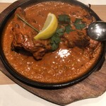 デリー - ソースたっぷりタンドリチキン