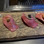 牛の達人 - 肉寿司